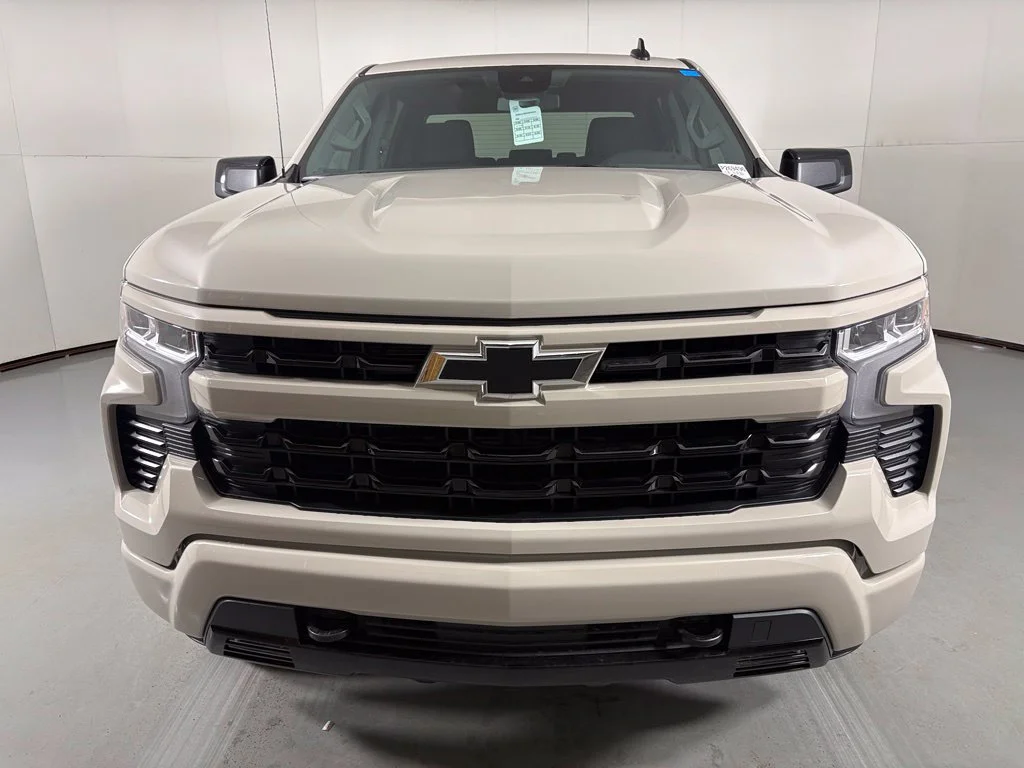 New 2026 White Sands Chevrolet RST image 4