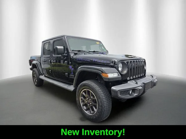 Used 2021 Black Jeep Sport image 1