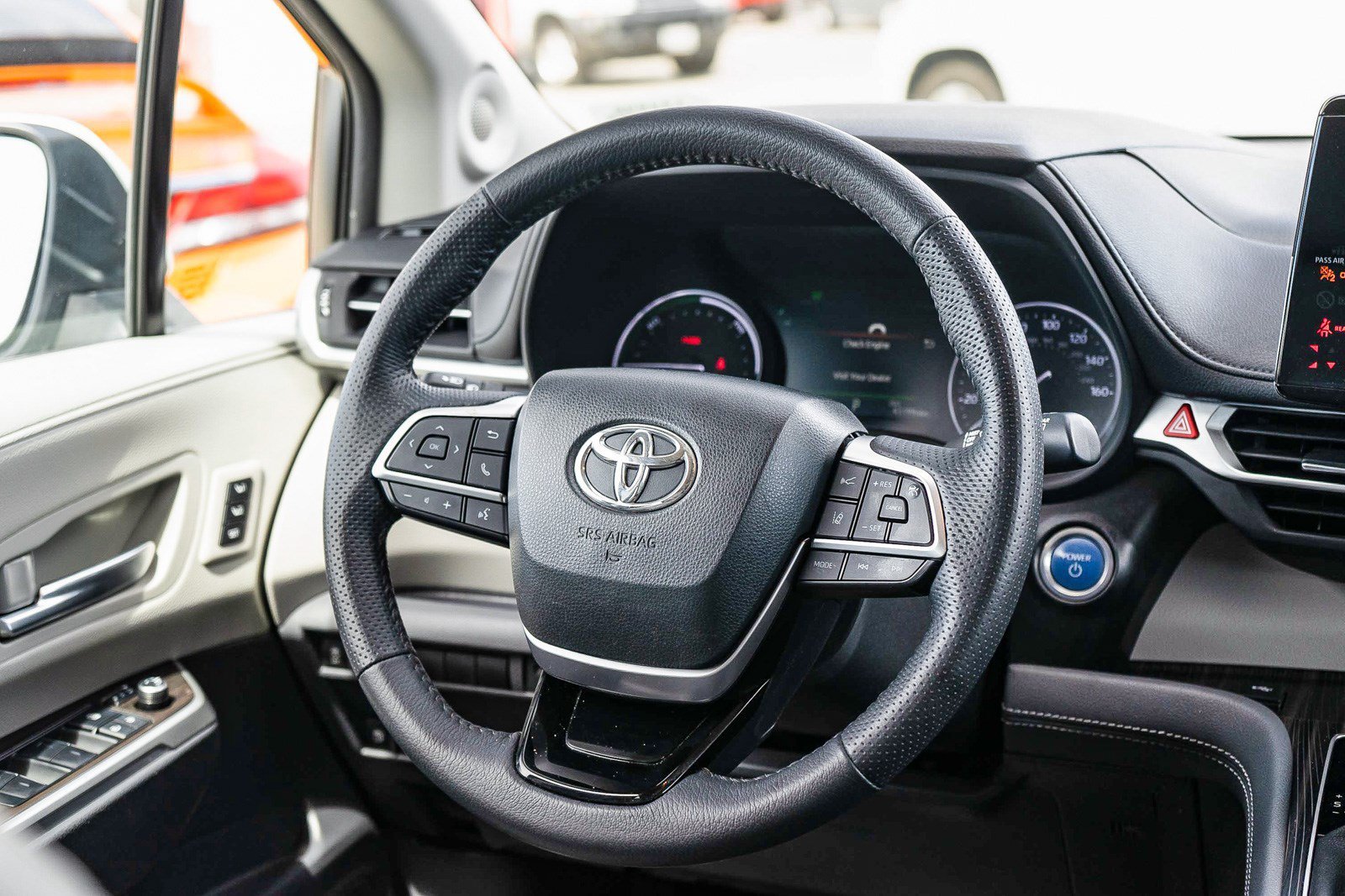 Certified Used 2023 Wind Chill Pearl Toyota Limited image 15