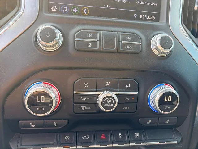 Used 2020 Black GMC SLE image 19