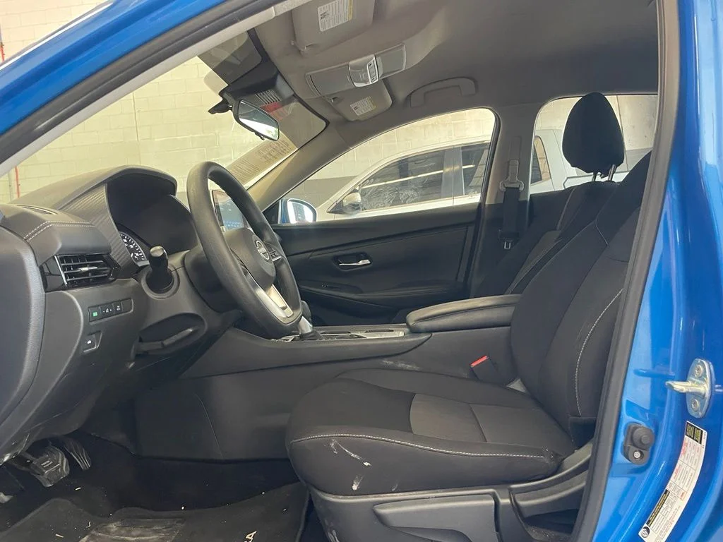 Used 2025 Blue Nissan SV image 10