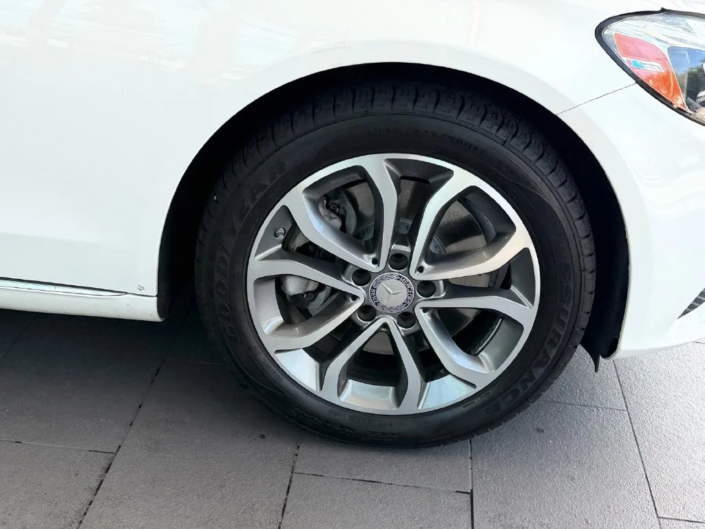 Used 2016 White Mercedes-Benz C 300 image 7