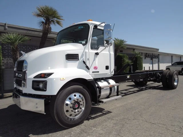 New 2024 MACK MD642-42R TRACTOR TR in Fresno #325273 | Affinity