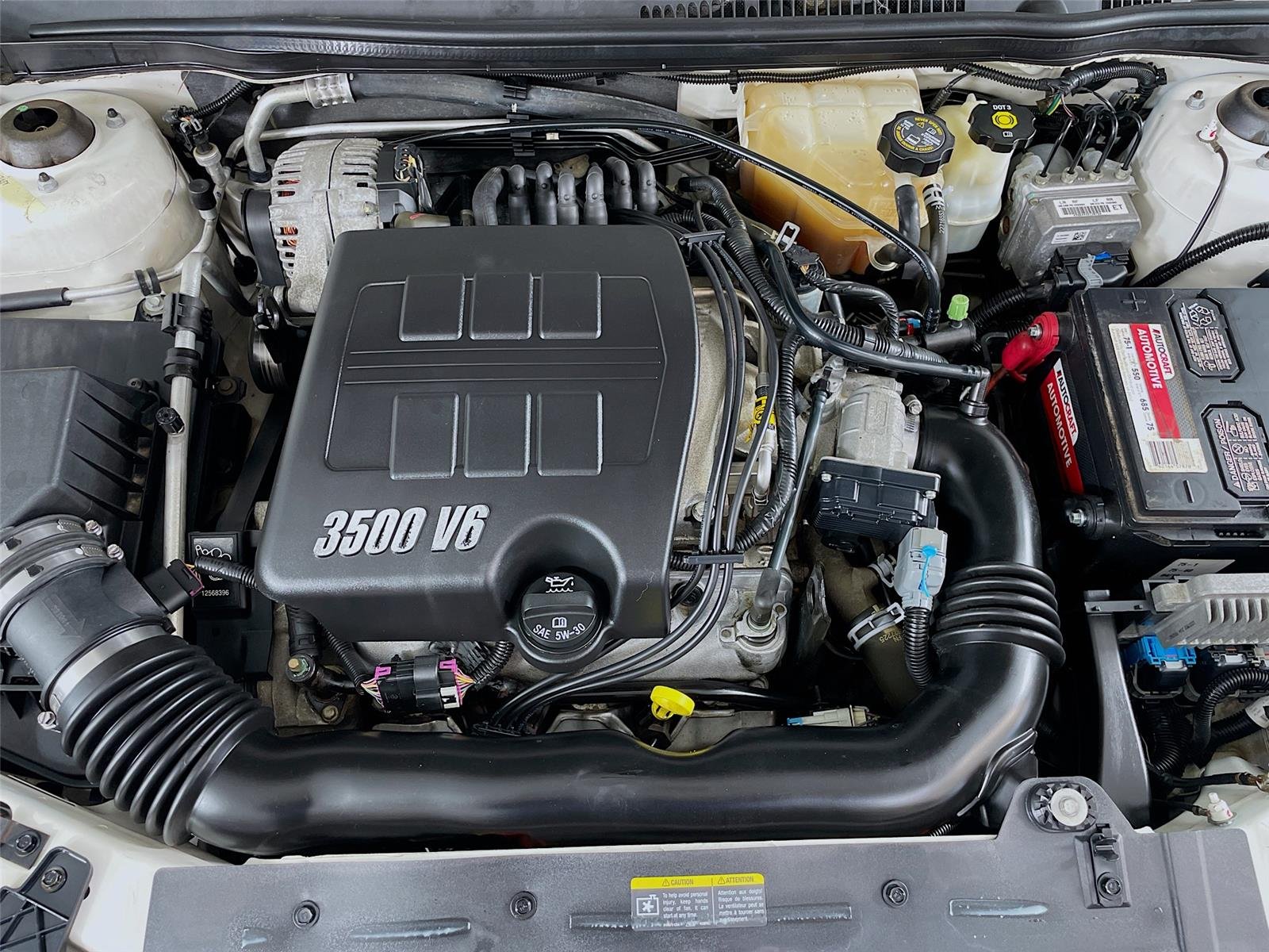 Used 2005 White Chevrolet LS image 30