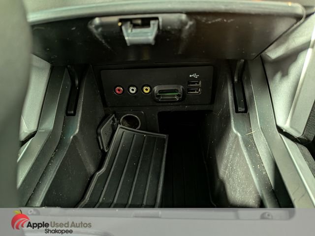 Used 2013 Gray Ford XLT image 23