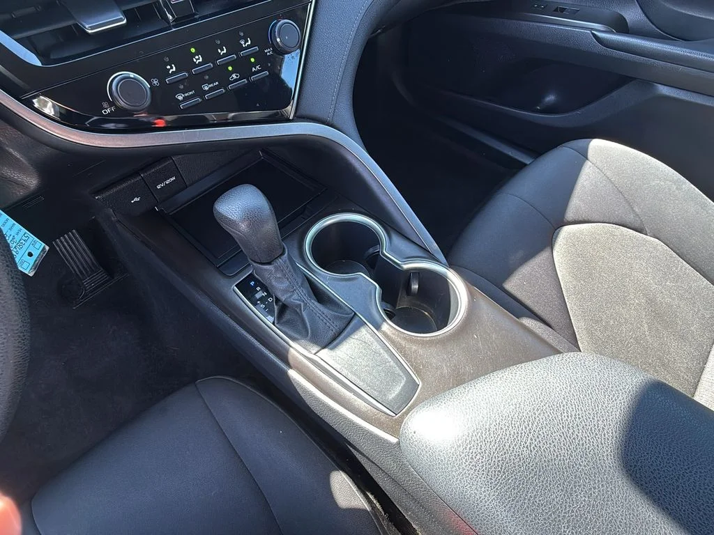 Used 2021 Super White Toyota LE image 20
