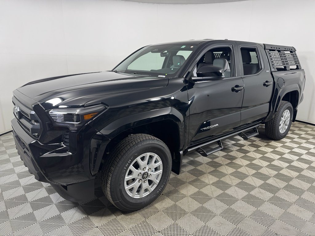 2025 Toyota Tacoma SR5 - Photo 27