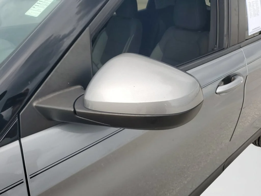 Used 2023 STERLING GRAY METALLIC Chevrolet LT image 11