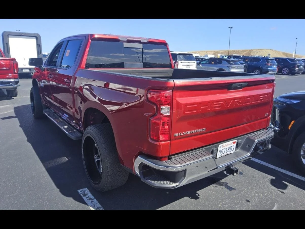 Used 2021 CHERRY RED TINTCOAT Chevrolet LT image 5