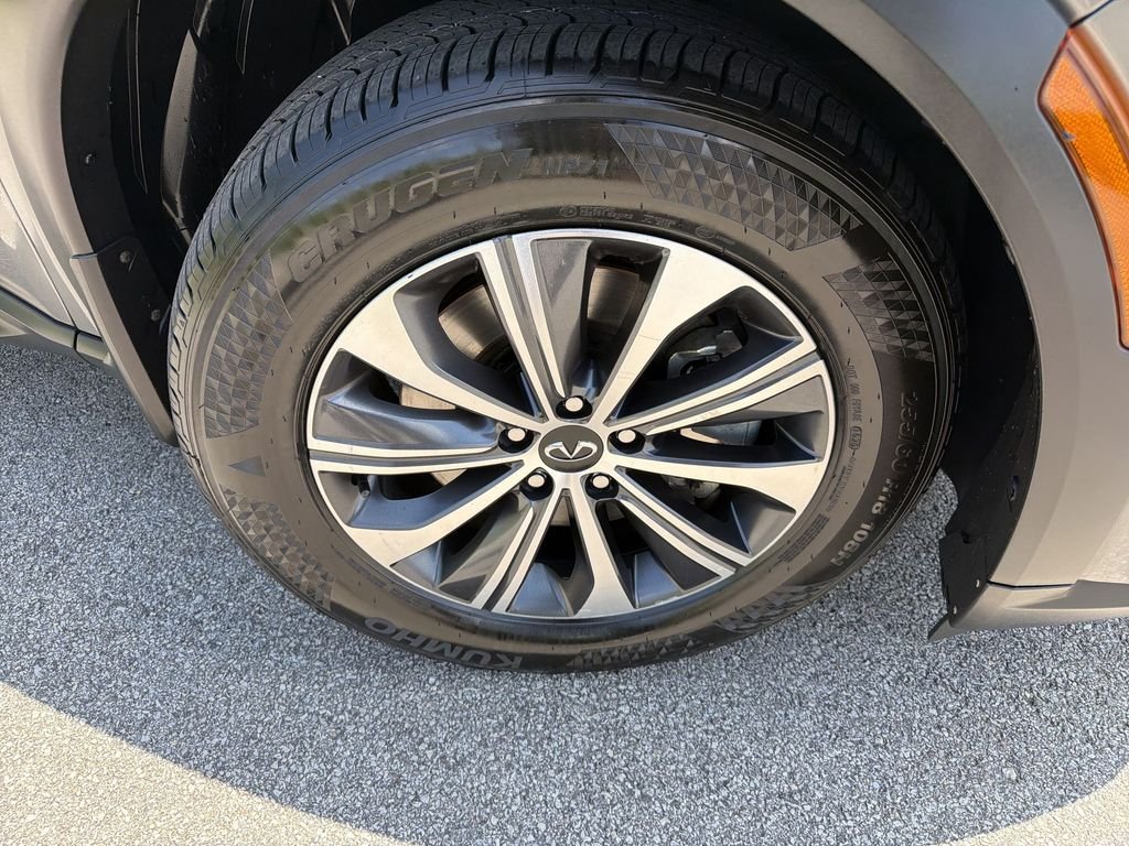 Certified Used 2022 Graphite Shadow INFINITI PURE image 19