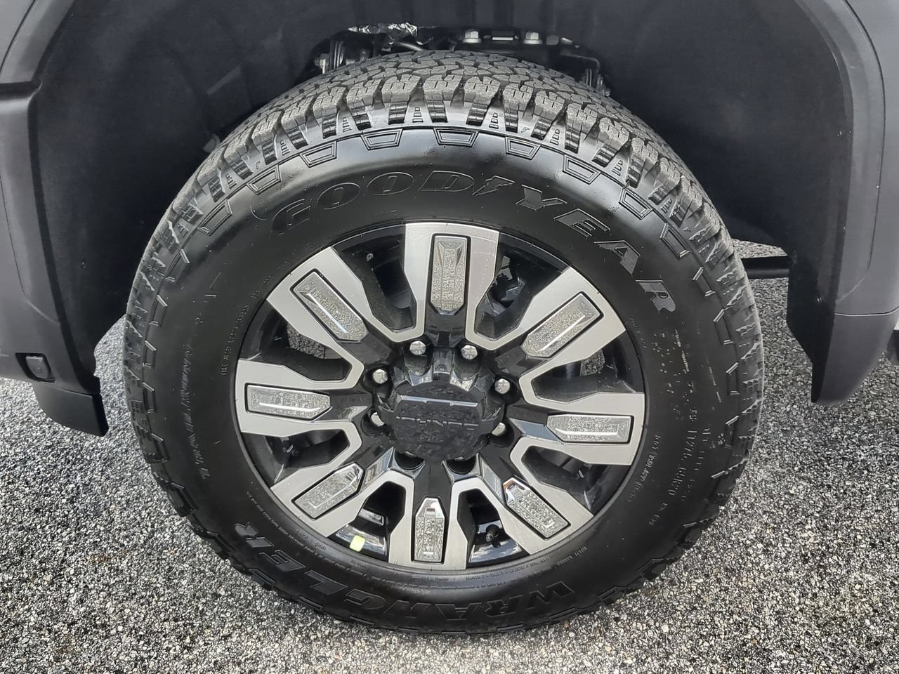 New 2026 Summit White GMC Denali image 34