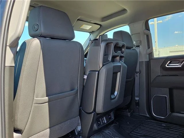 New 2026 Onyx Black GMC SLT image 12