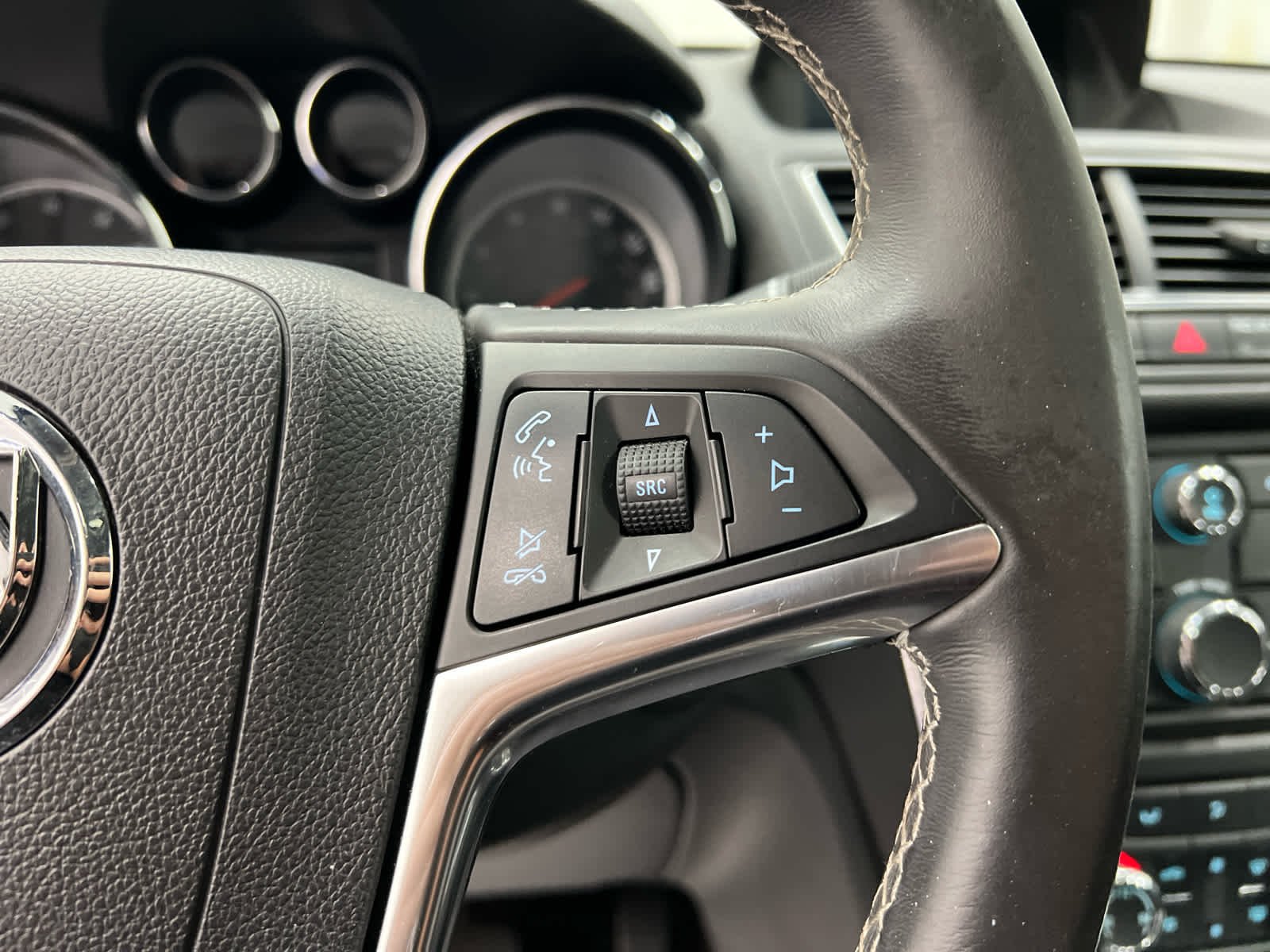 Used 2015 Satin Steel Gray Metallic Buick Convenience image 15