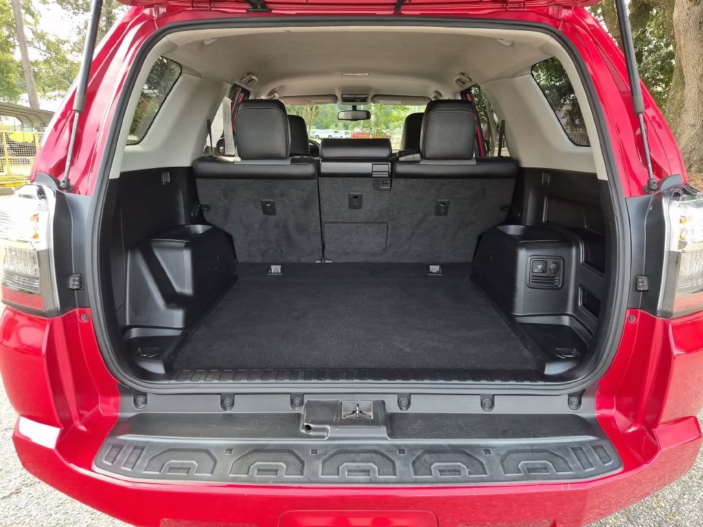 Used 2018 Red Toyota SR5 Premium image 29