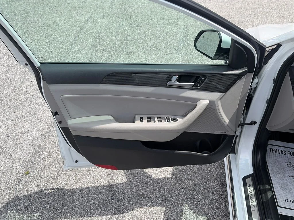 Used 2019 White Hyundai Limited image 11