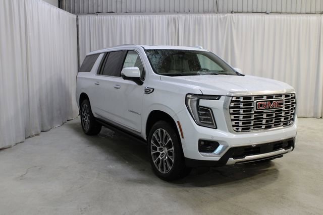 2026 GMC Yukon Denali AWD's photo