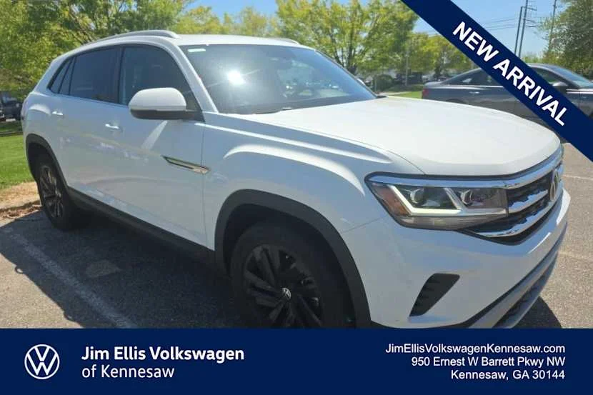 2022 Volkswagen Atlas Cross Sport SE w/Tech