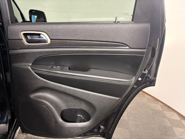 Certified Used 2017 Black Jeep Limited image 17