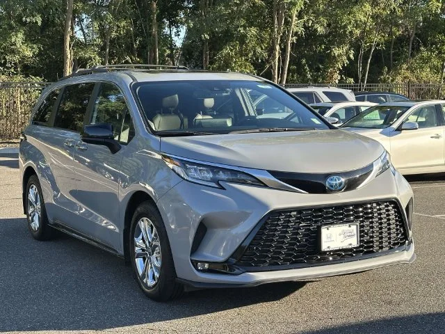 2023 Toyota Sienna