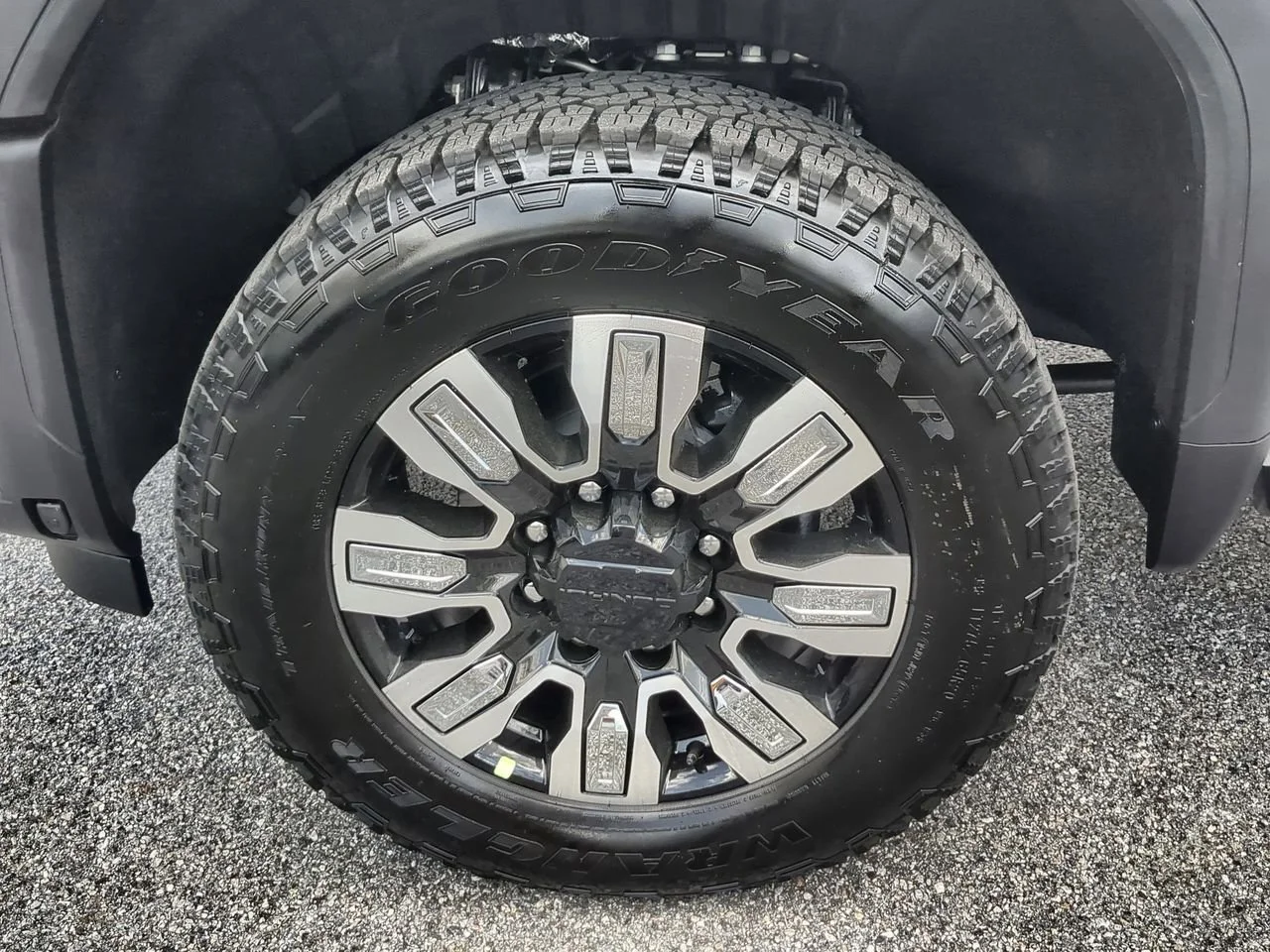 New 2026 Summit White GMC Denali image 34