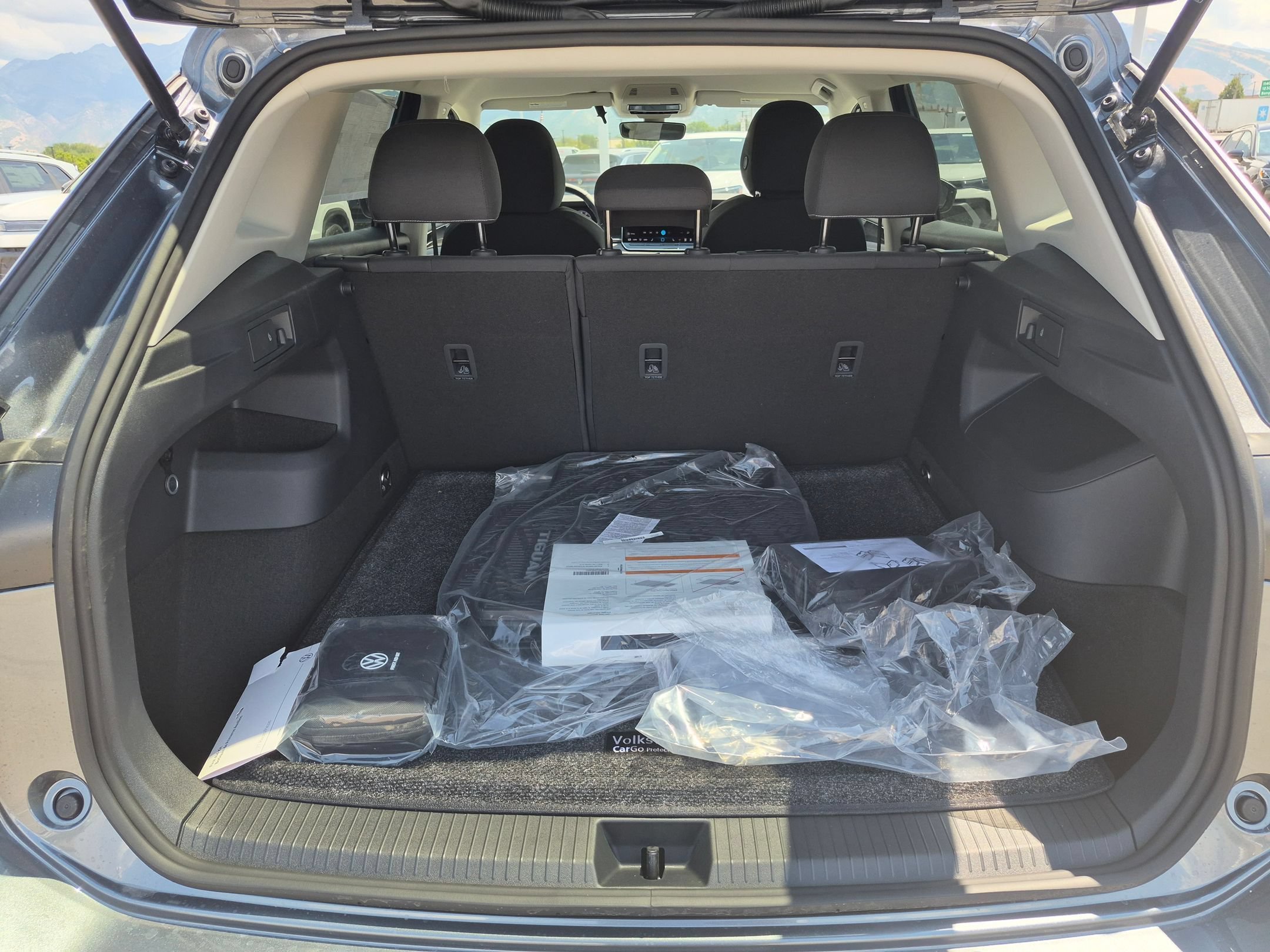 New 2026 Platinum Gray Metallic Volkswagen S image 26