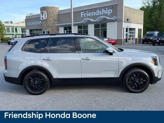 Used 2024 Gray Kia SX X-Pro image 4