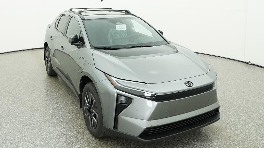 New 2026 Heavy Metal Toyota XLE image 37