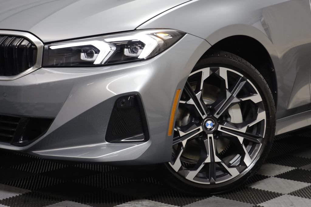 New 2026 Skyscraper Grey Metallic BMW 330i xDrive image 4