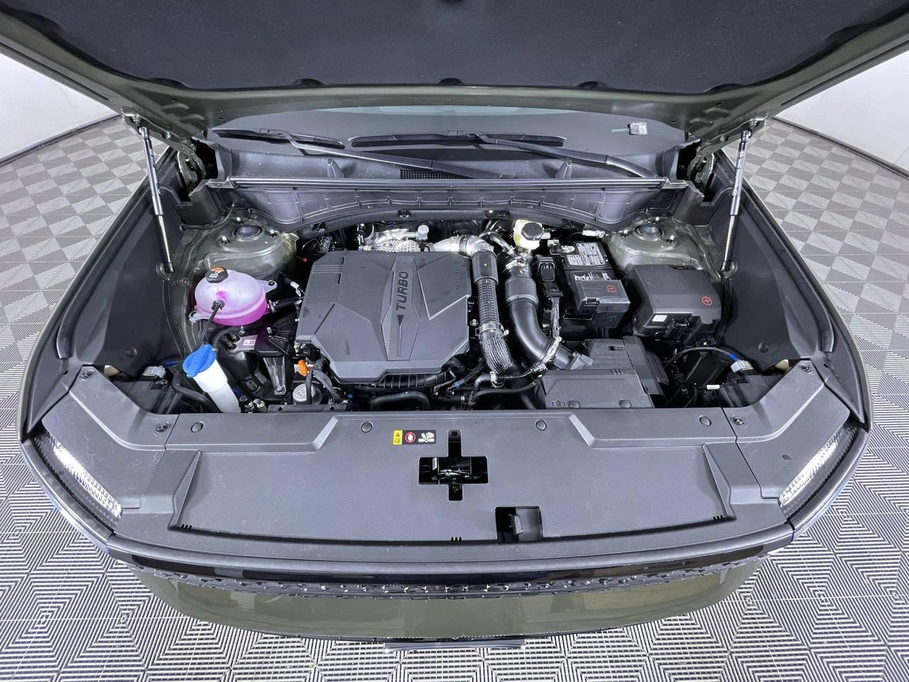 New 2026 Rockwood Green Hyundai Calligraphy AWD image 12