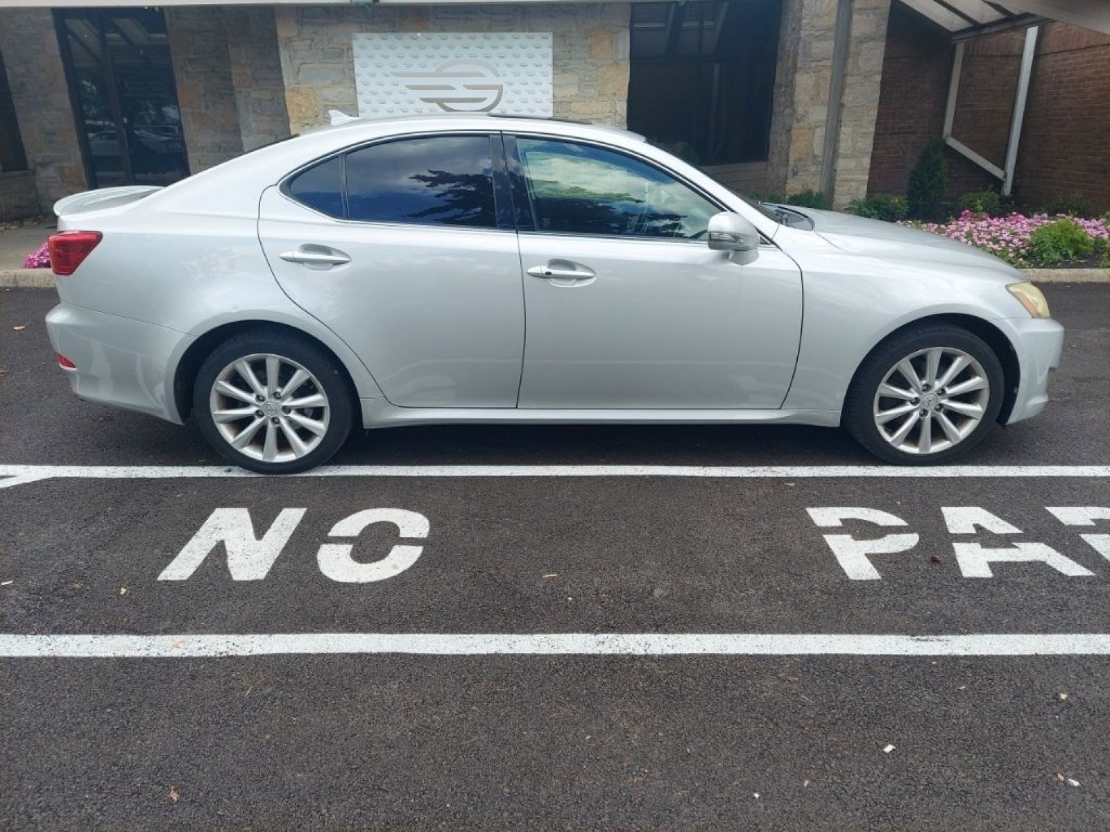 Used 2009 Tungsten Pearl Lexus 250 image 7