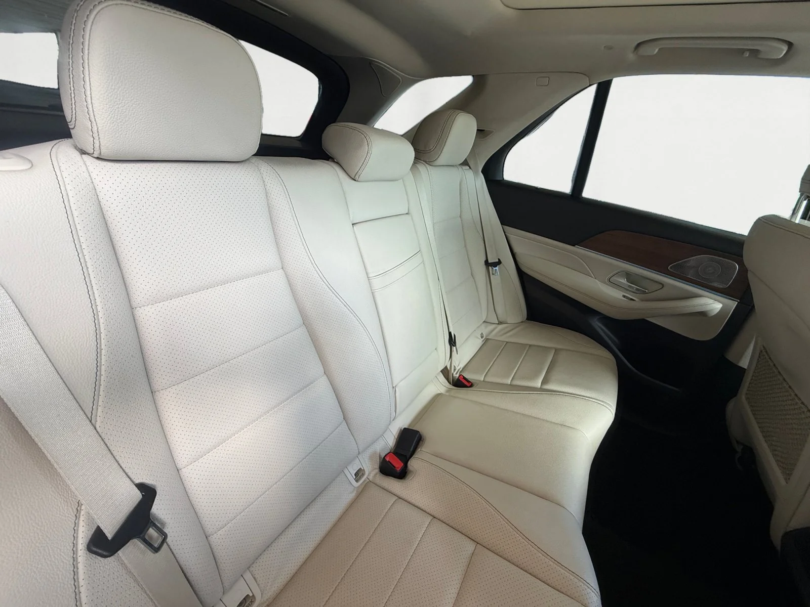 Used 2022 Mojave Silver Metallic Mercedes-Benz GLE 350 image 18
