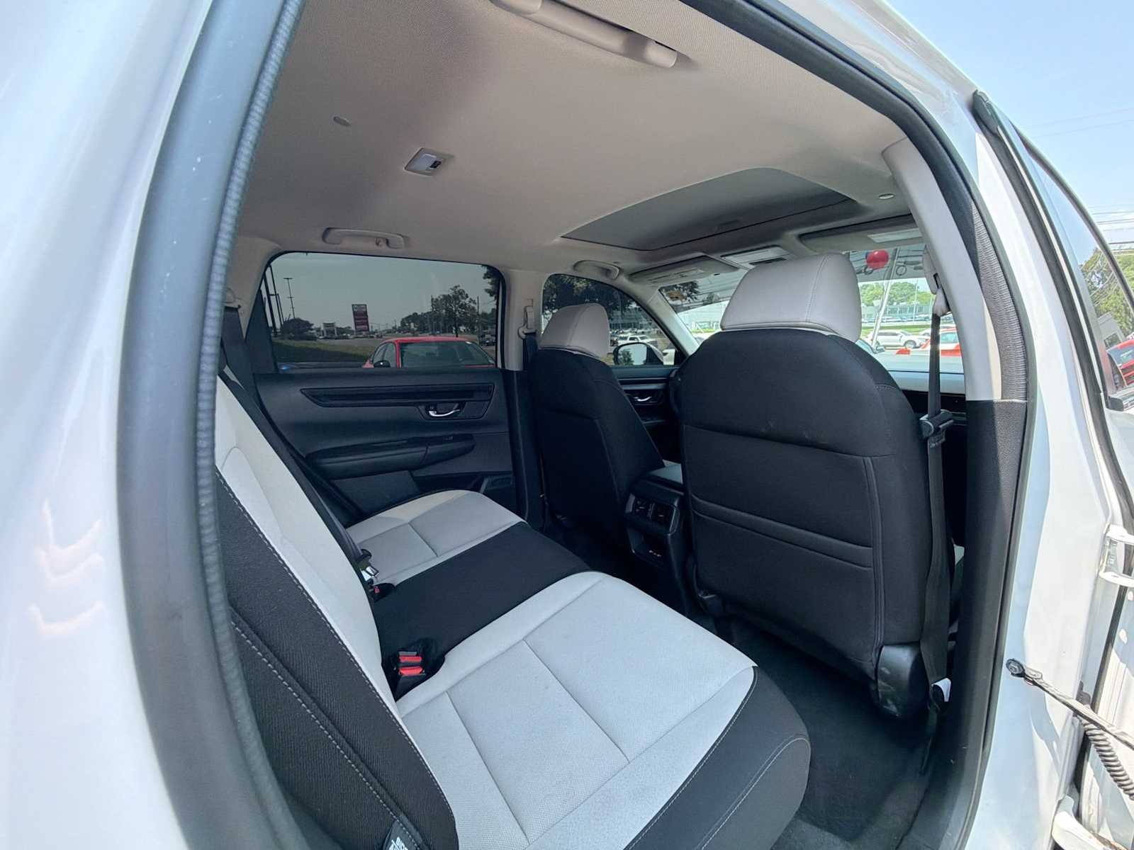 Used 2025 Platinum White Pearl Honda EX image 14