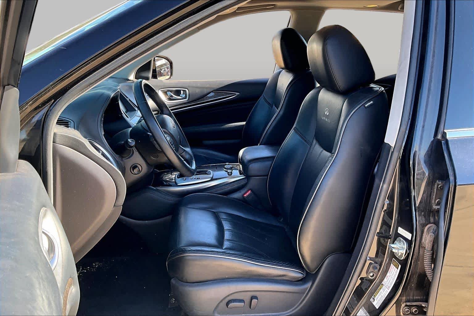 Used 2013 Black Obsidian INFINITI  image 7