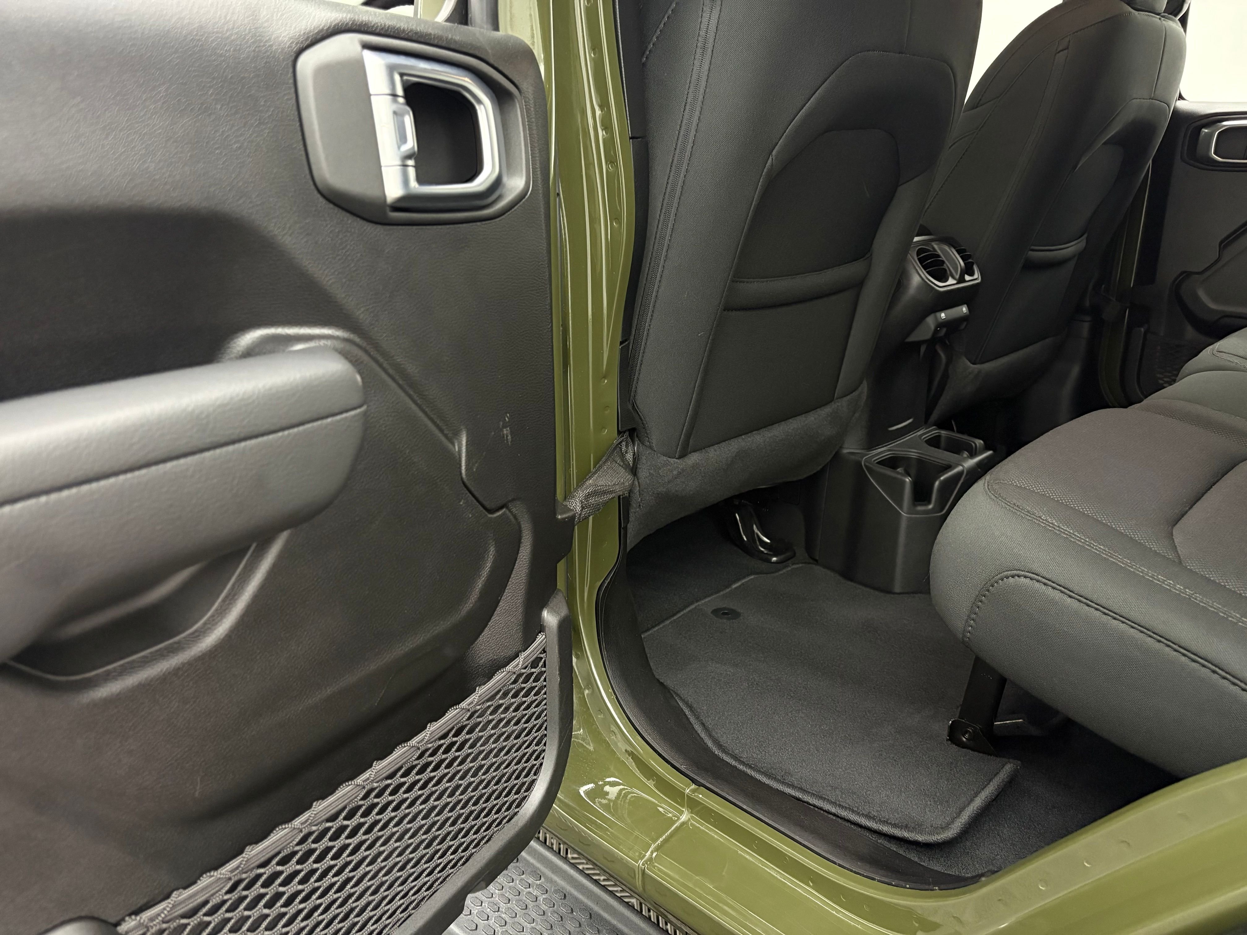 Used 2022 Sarge Green Clearcoat Jeep Unlimited Sport Altitude image 41