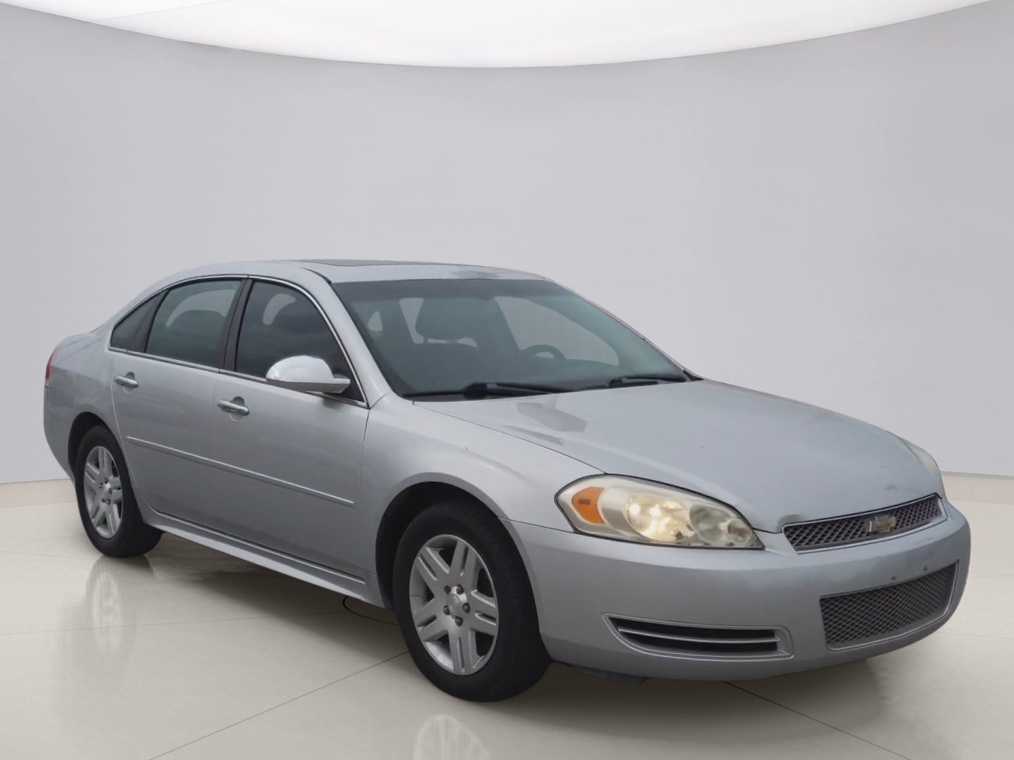 Used 2013 Silver Chevrolet LT image 7