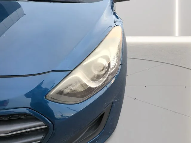 Used 2016 Blue Hyundai Base image 7