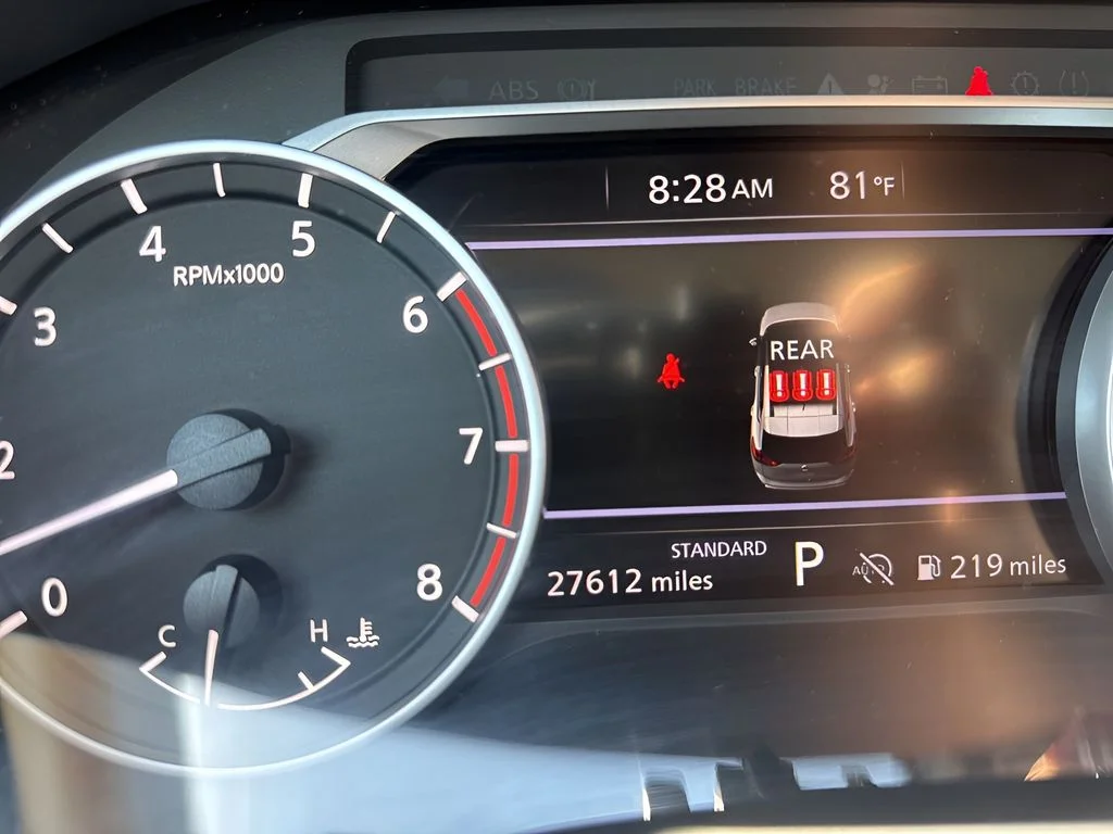 Used 2025 White Nissan SV image 22