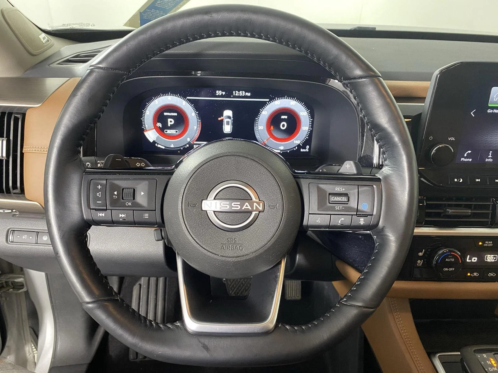 Used 2023 Brilliant Silver Metallic Nissan Platinum image 15