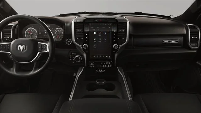 New 2026 Diamond Black Crystal Pearl-Coat Exterior Paint RAM Big Horn/Lone Star image 6