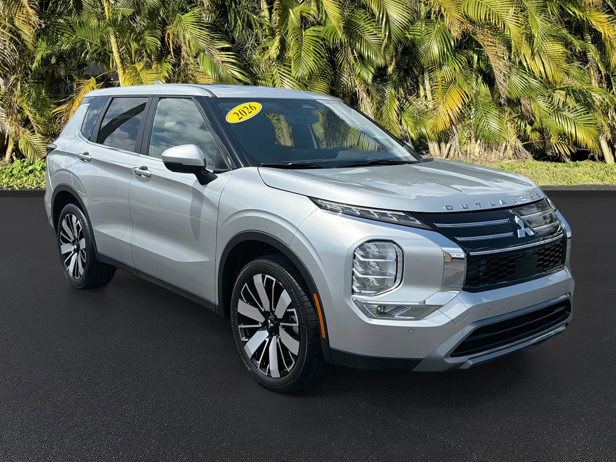 New 2026 Alloy Silver Metallic Mitsubishi SE 1.5T 2WD image 2