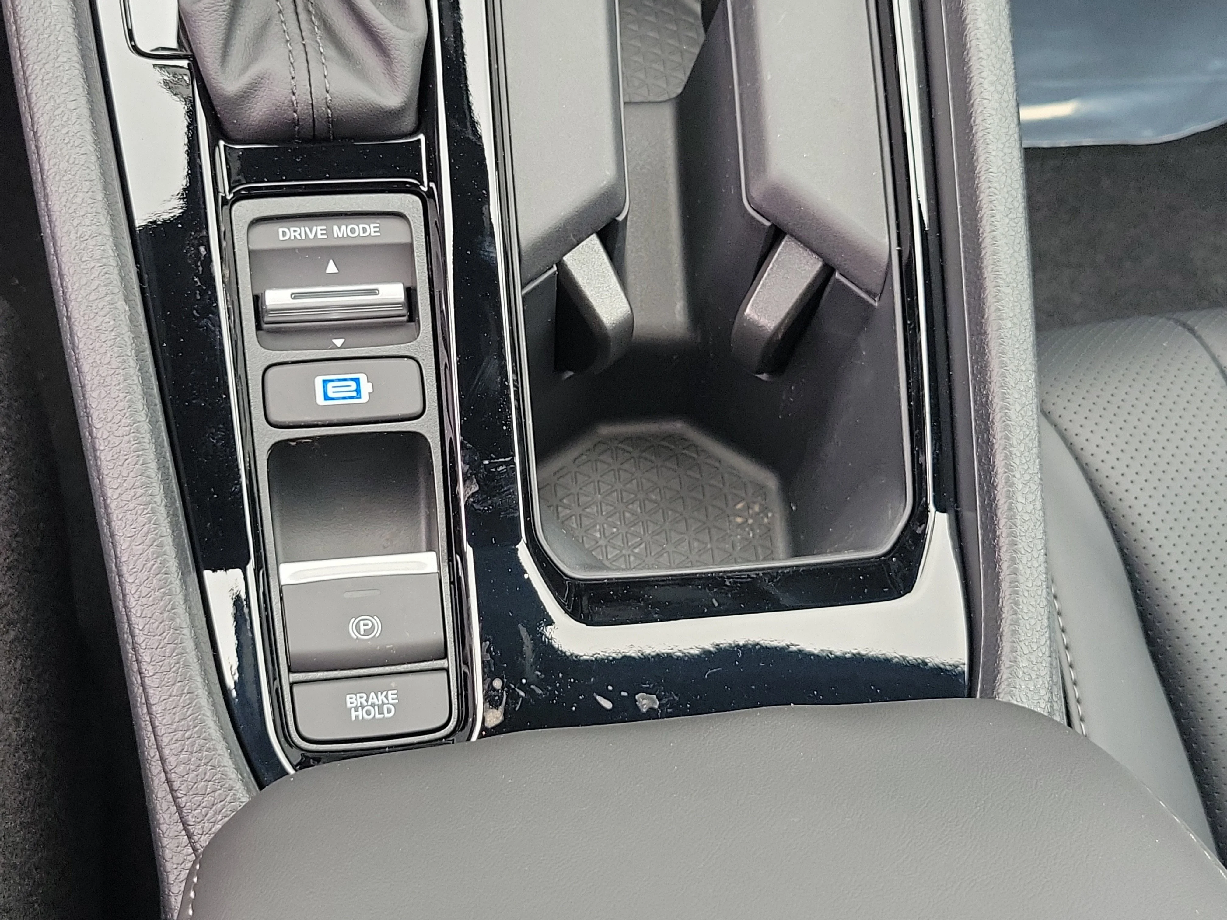 2026 Honda Accord Hybrid Sport-L - Photo 30