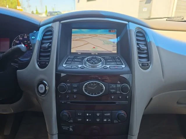 Used 2010 Blue Slate Metallic INFINITI Journey image 22
