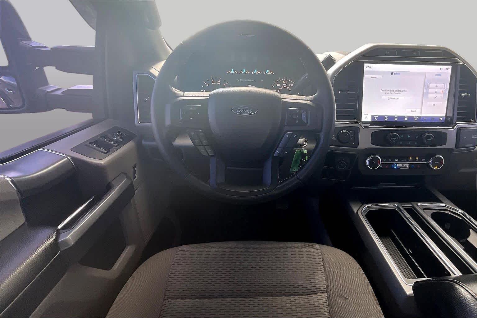 Used 2019 Agate Black Metallic Ford XLT image 6