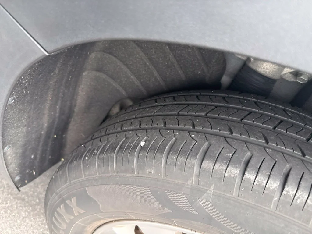 Used 2019 Gray Hyundai SE image 10