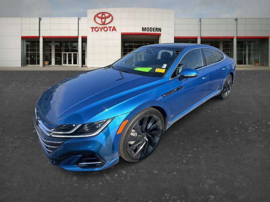 Used 2023 Blue Metallic Volkswagen SEL R-Line image 9