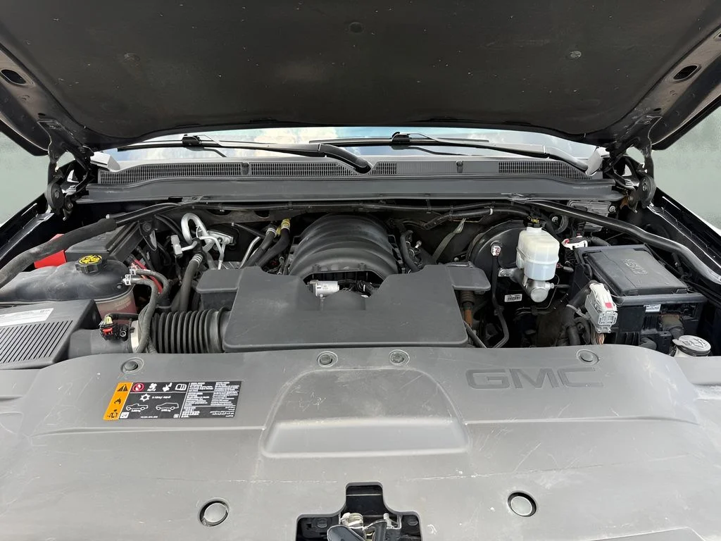 Used 2019 Black GMC Denali image 37