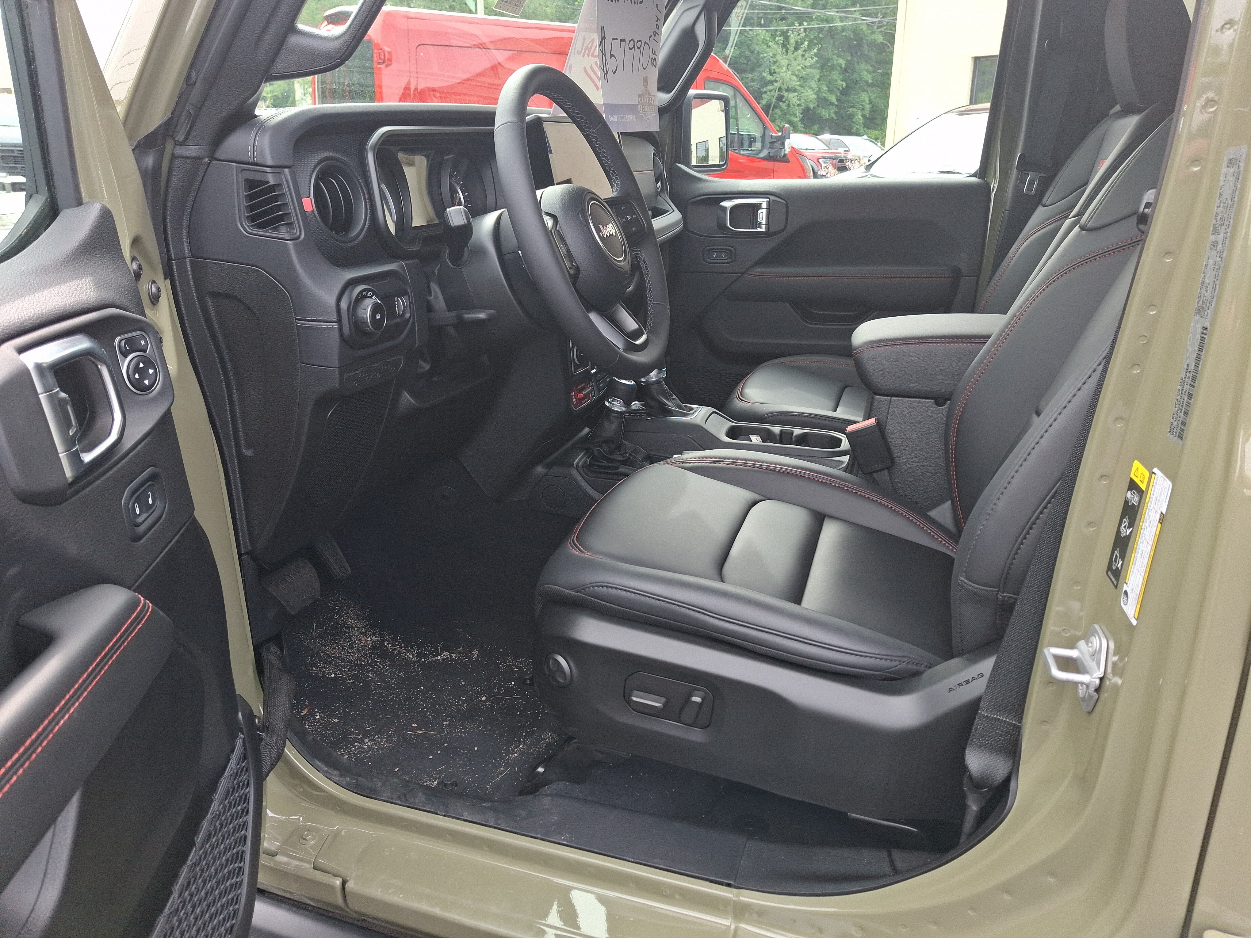 Used 2025 41 Jeep Rubicon X image 12