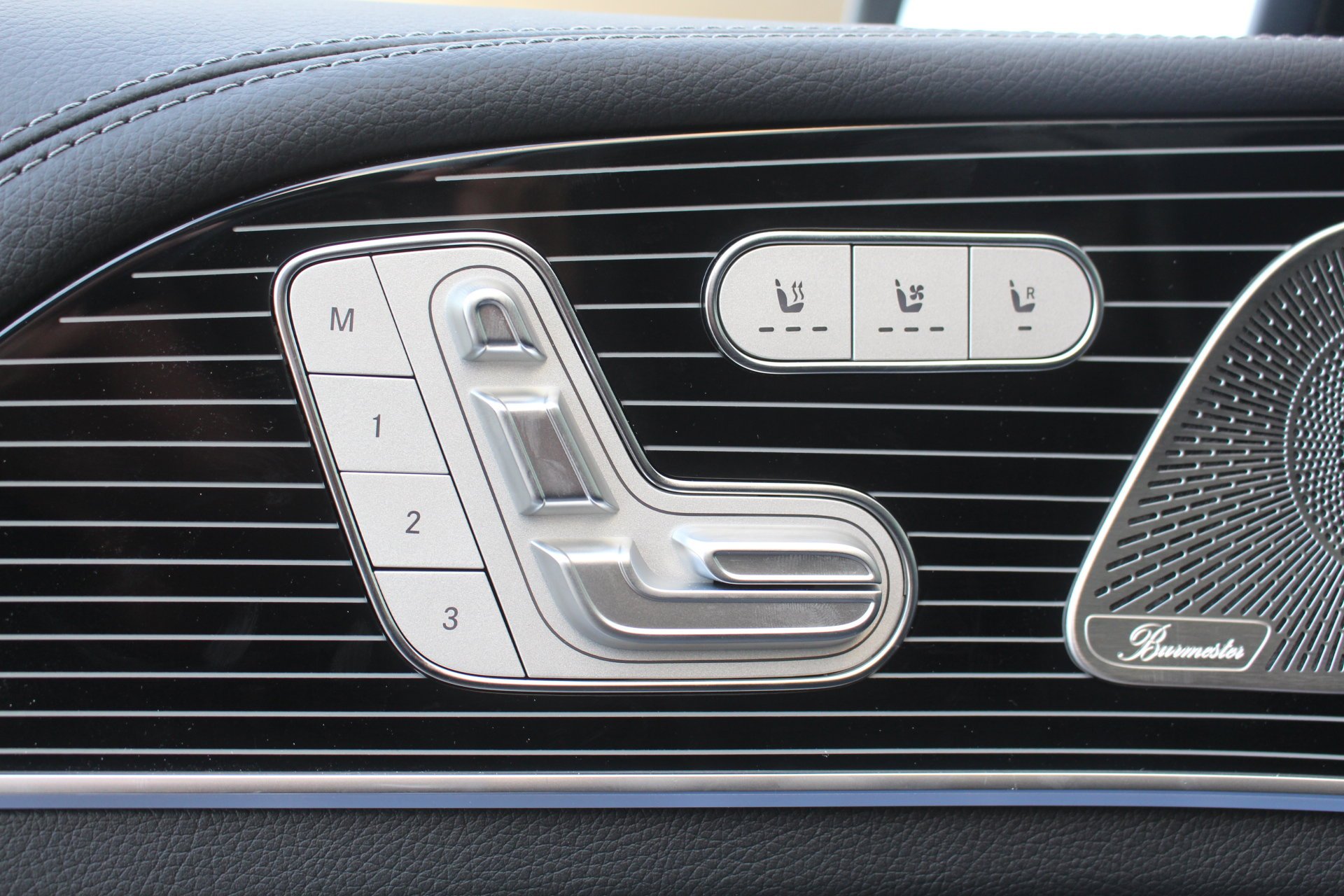 2026 Mercedes-Benz GLE GLE450 - Photo 44