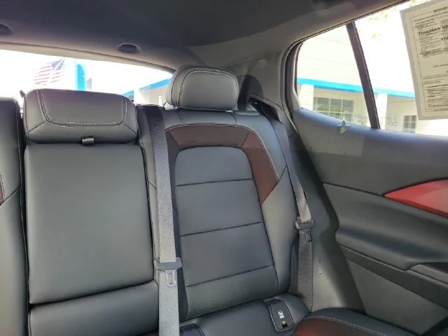 2024 Chevrolet Equinox EV Launch Edition - Photo 15