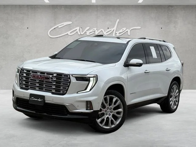 2024 GMC Acadia Denali FWD's photo